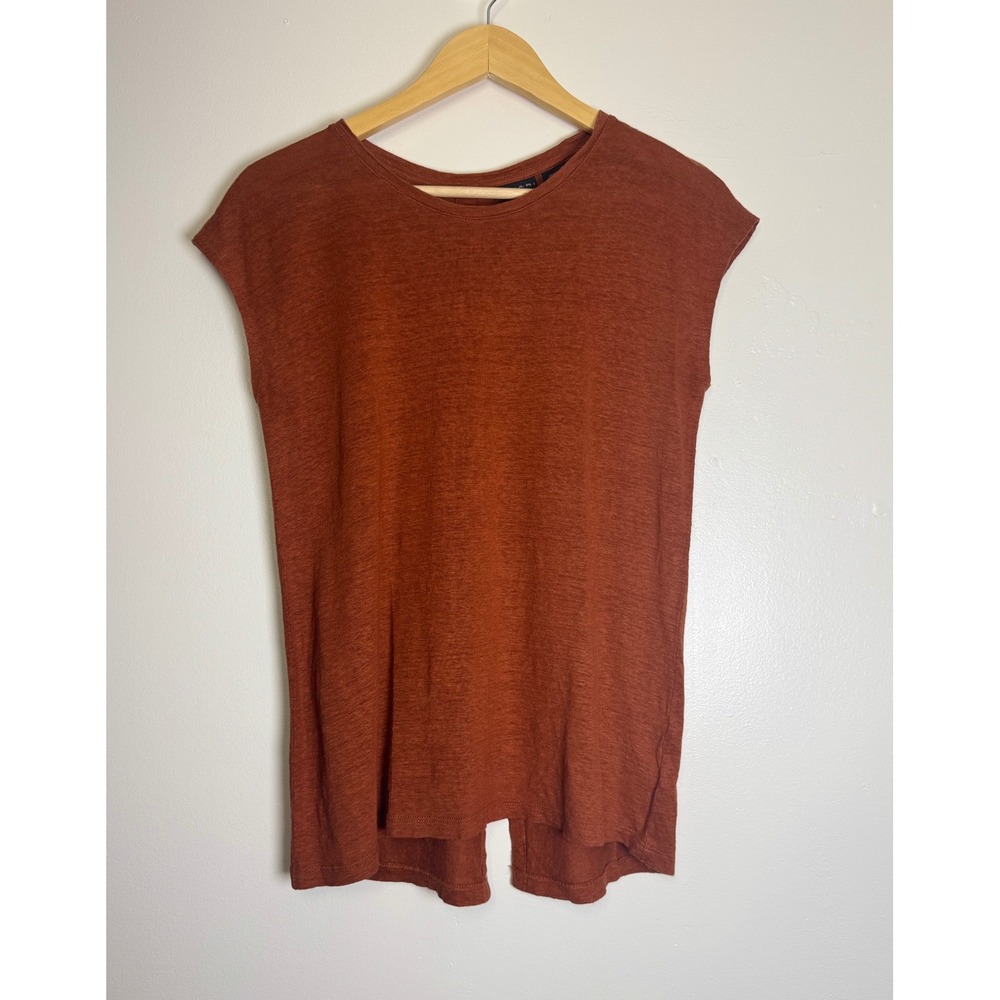 100% Linen Tahari Womens Knit Top Size M Rust Orange Button Back Sleeveless